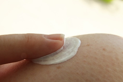 Skin tag removal cream